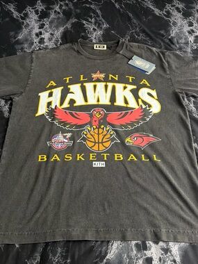 Kith  x Atlanta Hawks Retro Graphic Tee